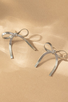 Herringbone chain silver bow earrings 