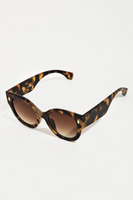 Oversized women's cat eye tortoise shell sunglasses open