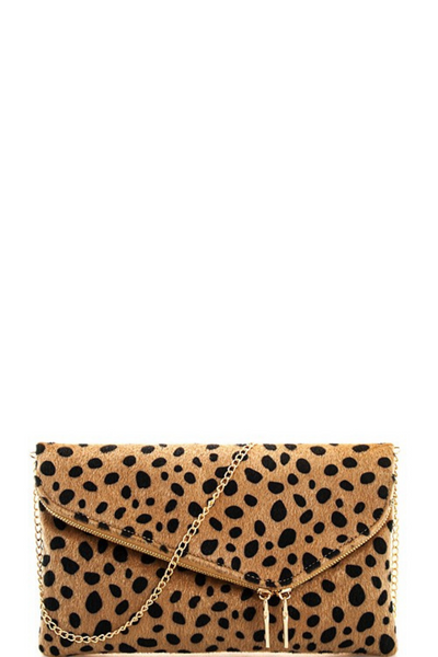 The Daphne Clutch