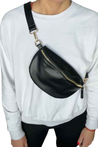 Bumbag Fanny Pack & Shoulder Bag Chain Waist Bag BLACK & Gold Chain Faux  Leather